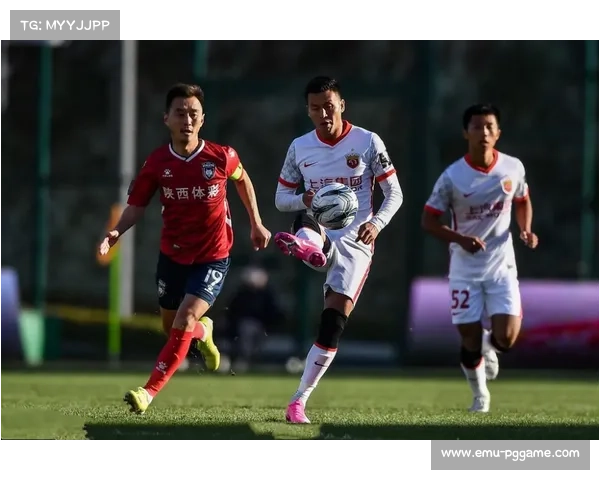 罗伯托-费尔南德斯点球一蹴而就,西班牙人制胜 罗伯托-费尔南德斯点球一蹴而就,西班牙人制胜